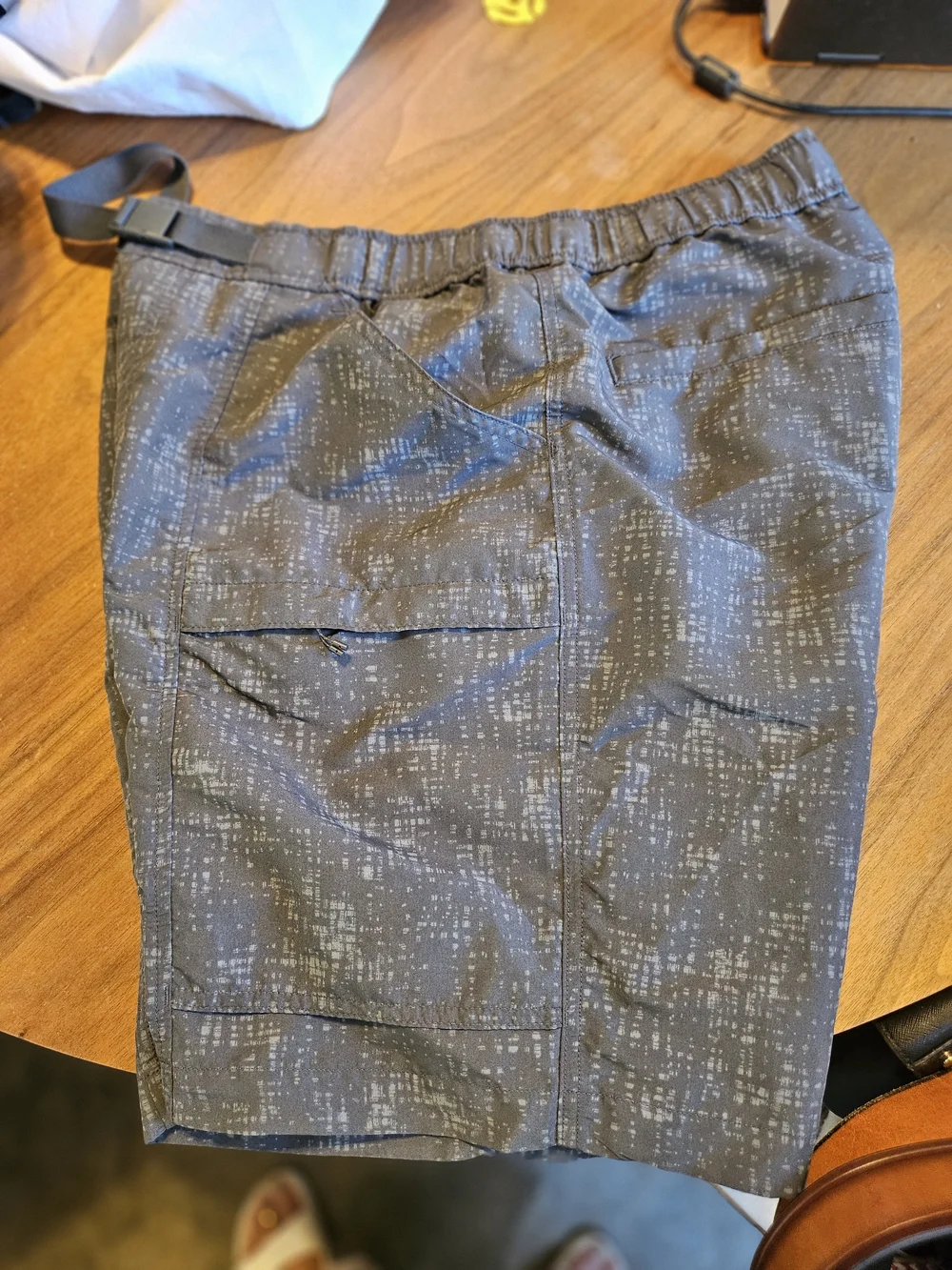Uniqlo men grey